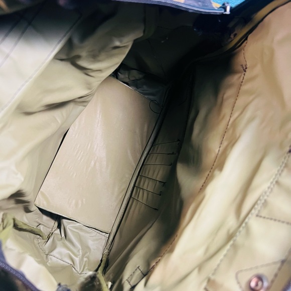 Vintage LaKorus Hunting Water Proof Backpack Green military multiple packets - Picture 8 of 13